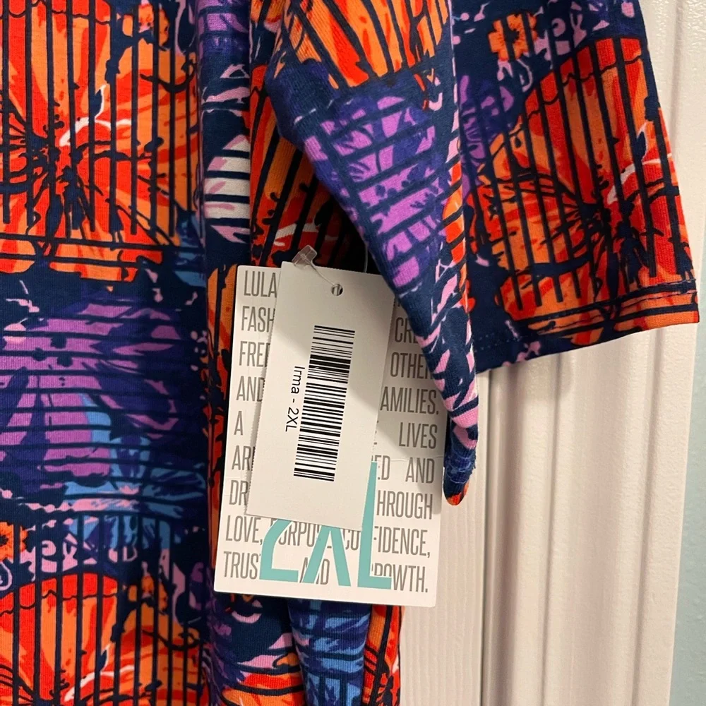 LuLaRoe Irma - Picture 2 of 4